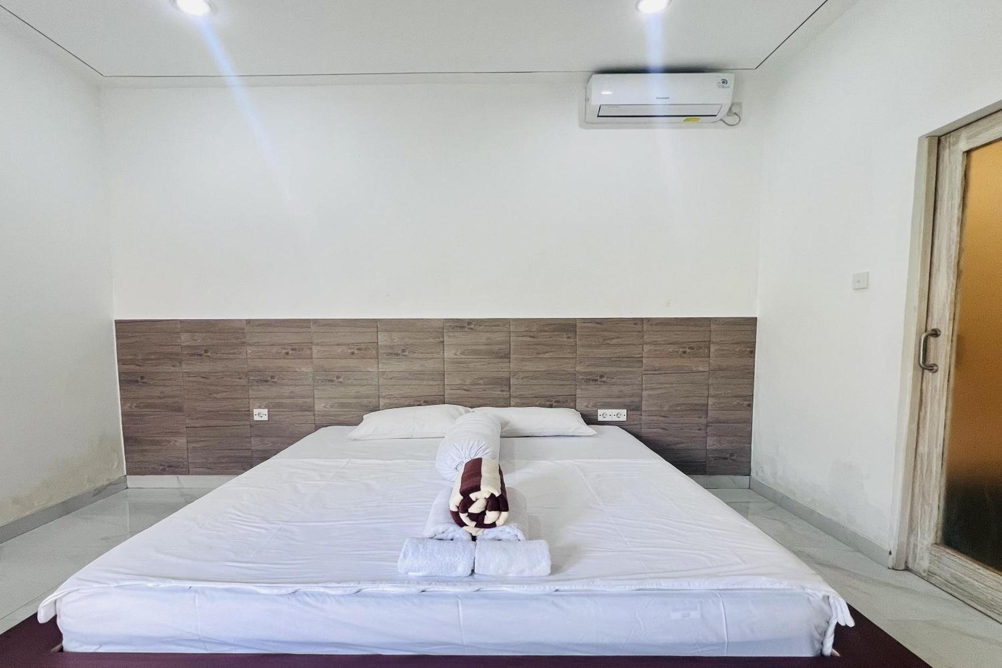 Enno Villa *